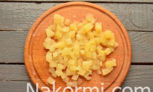 Ромашки из слоеного теста с ананасами Слойки с ананасами из слоеного дрожжевого теста